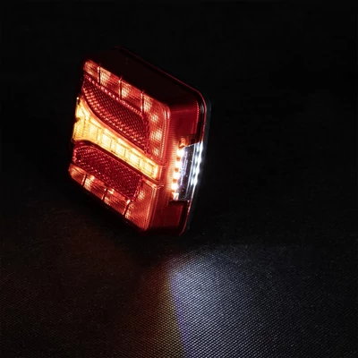 Lámpa hátsó LED-es utánfutó 3 funkciós bal 12/24V