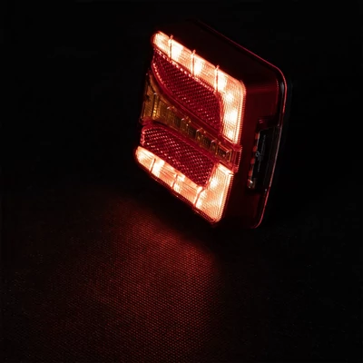 Lámpa hátsó LED-es utánfutó 3 funkciós bal 12/24V